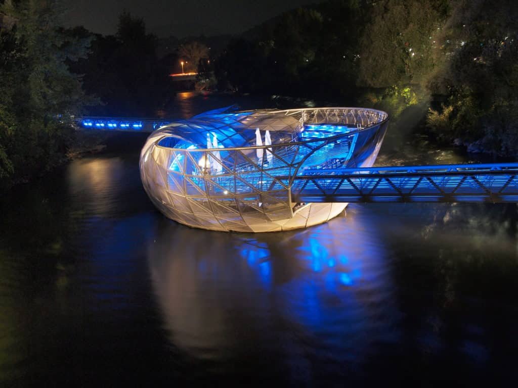 A ilha no rio Mur - Murinsel em Graz Austria - Foto: William via Flickr